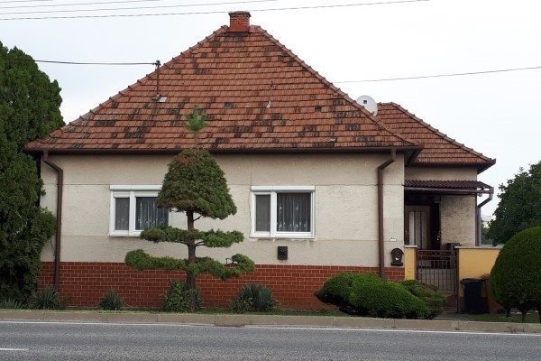 Sereď- 3 izb.RD na 5á pozemku na predaj - Rodinný dom - Predaj