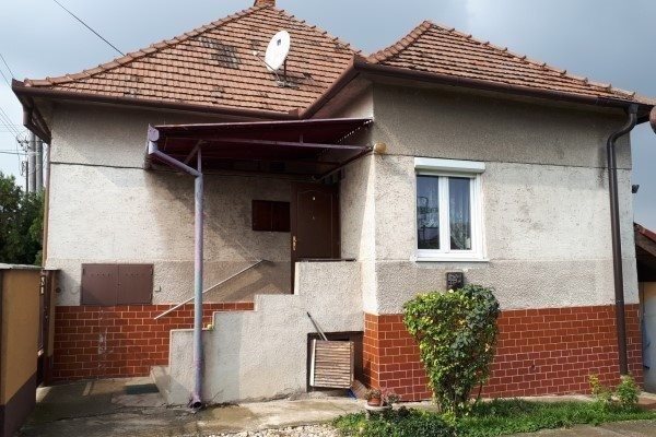 Sereď- 3 izb.RD na 5á pozemku na predaj - Rodinný dom - Predaj