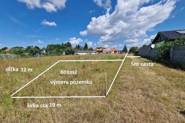 Pozemok 601m2 na výstavbu rodinného domu v Kráľovej pri Senci na predaj - Stavebný pozemok - Predaj