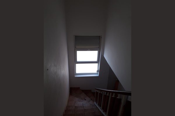 Sereď- poschodový rodinný dom na predaj s10 á pozemkom - Rodinný dom - Predaj