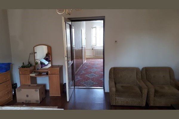 Šintava-4 izb.RD v centre s pozemkom o výmere  585m2 na predaj - Rodinný dom - Predaj