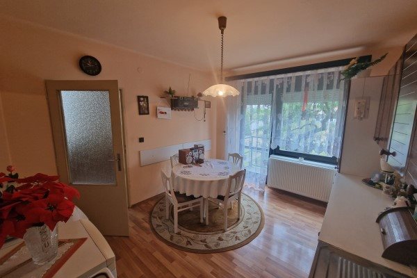 4 izb.RD v Seredi na Stromovej ulici s 645m2 pozemkom na predaj - Rodinný dom - Predaj