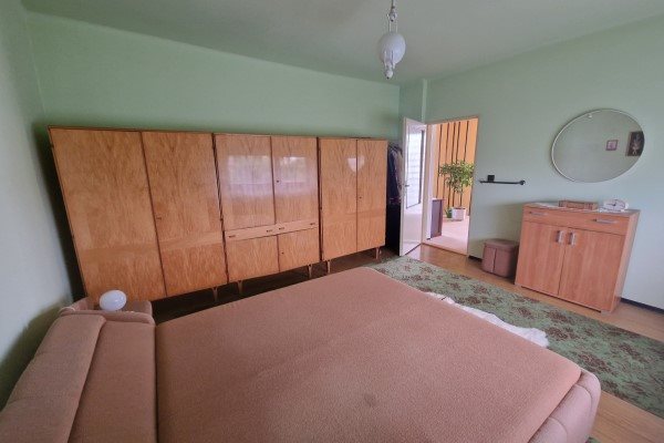 4 izb.RD v Seredi na Stromovej ulici s 645m2 pozemkom na predaj - Rodinný dom - Predaj